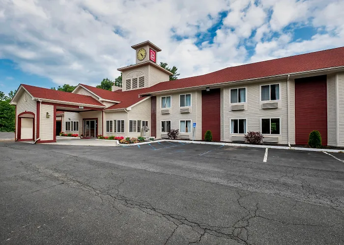 Red Roof Inn Clifton Park