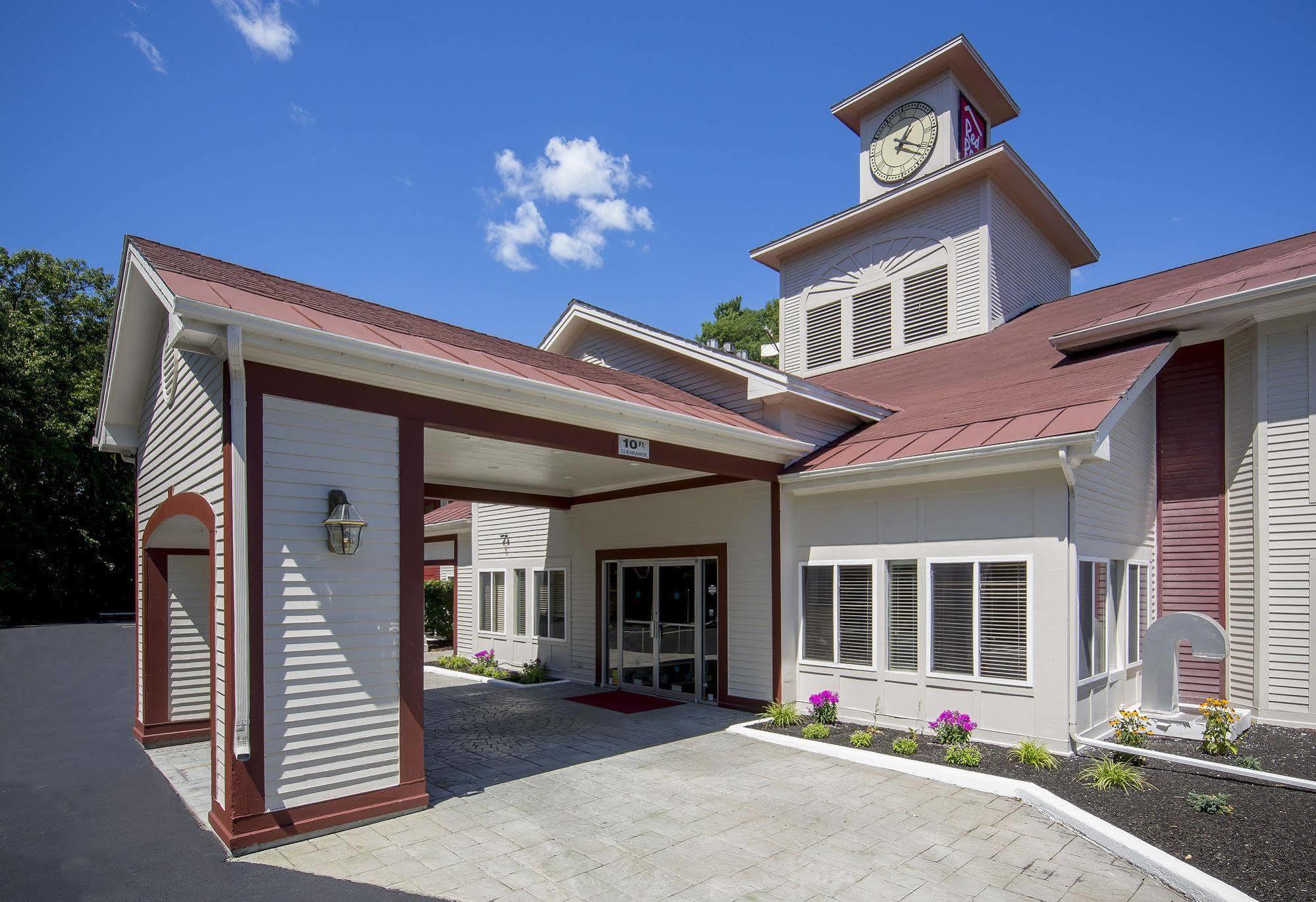 Red Roof Motel 2*