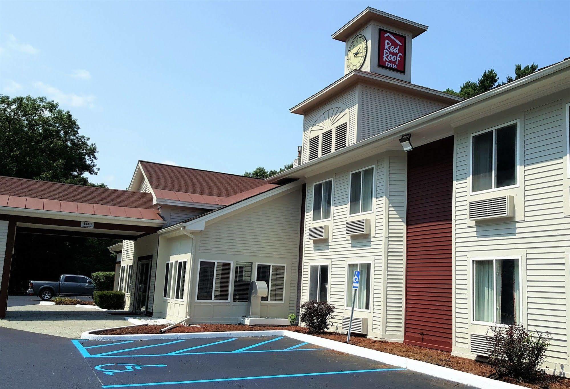Motel Red Roof Clifton Park